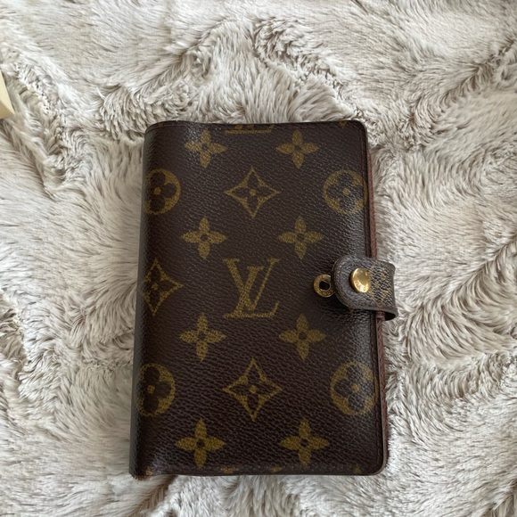 Louis Vuitton Monogram Agenda cover PM - Picture 2 of 8